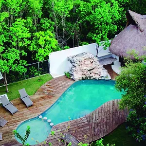 coco-village-tulum.quintano-roohotels.com/